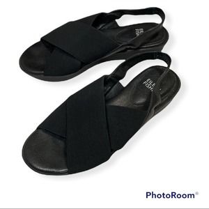 EILEEN FISHER Criss Cross Black Sandals Size 6.5
